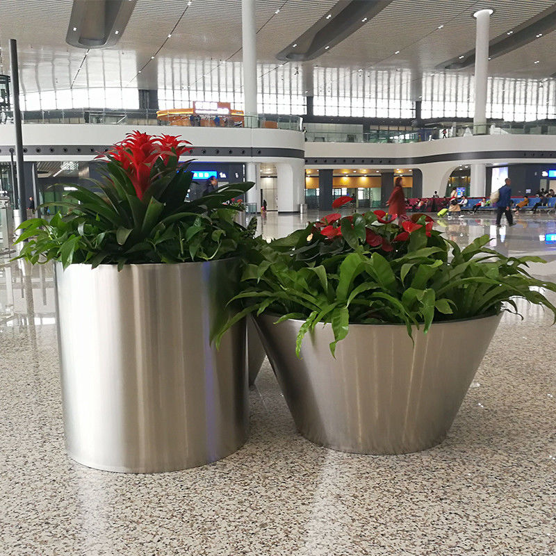 Indoor/Outdoor Gardening Custom Color Products